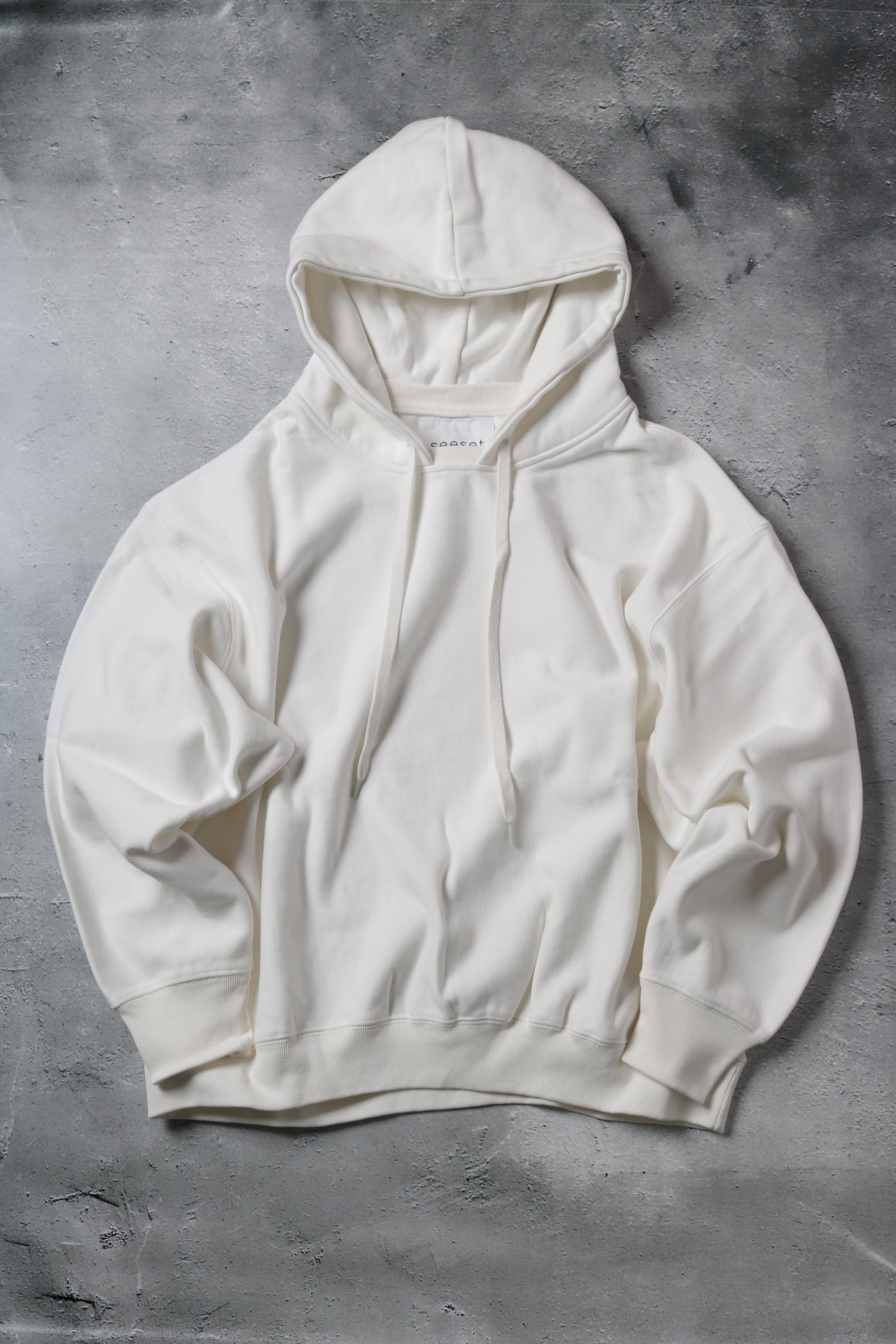 TOPS & ONE PIECE – seeset official
